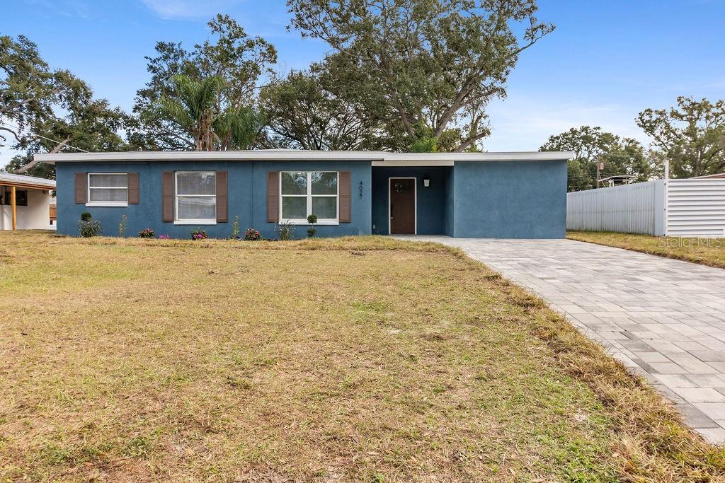 4027 WARING DRIVE
