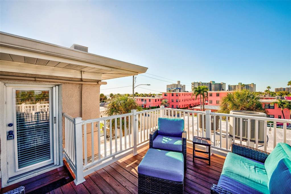 6700 SUNSET WAY UNIT 705