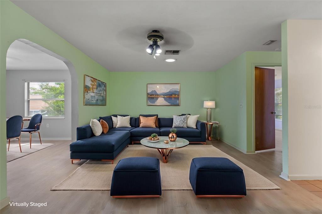 909 W BEAKRUSH LANE, BEVERLY HILLS, FL — photo 5 of 30