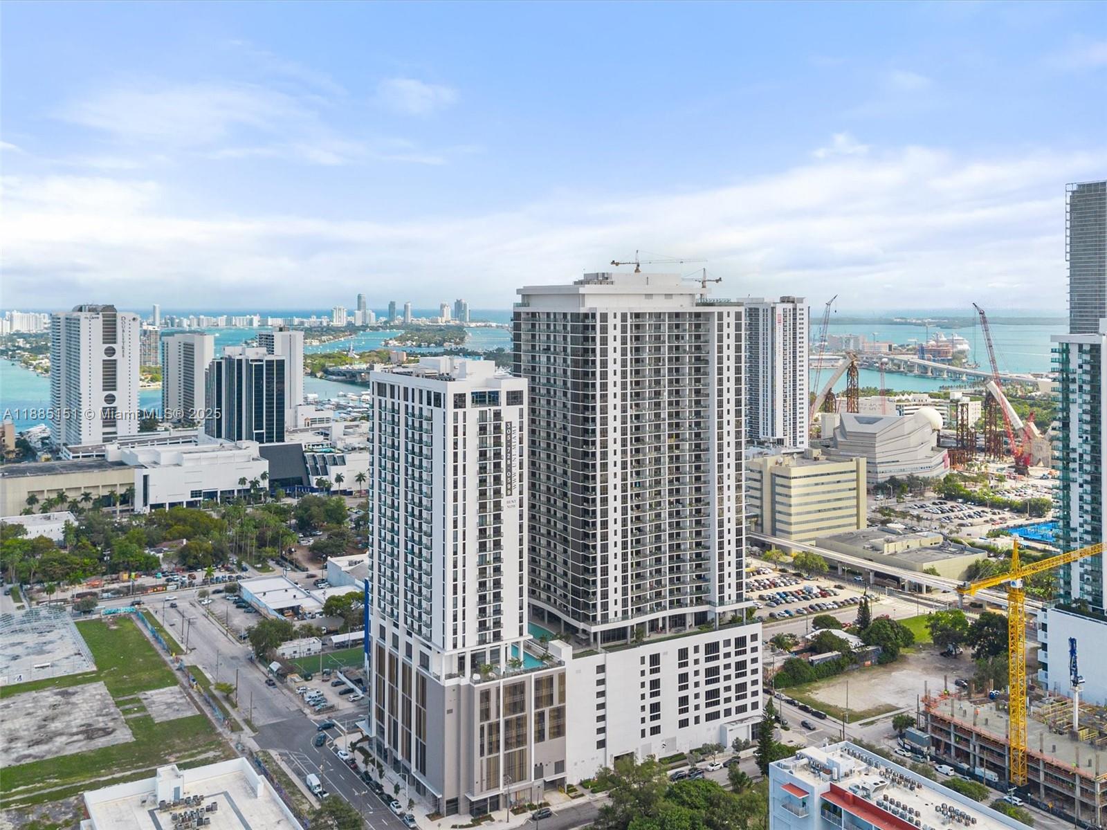1600 NE 1st Ave # 3719, Miami FL 33132