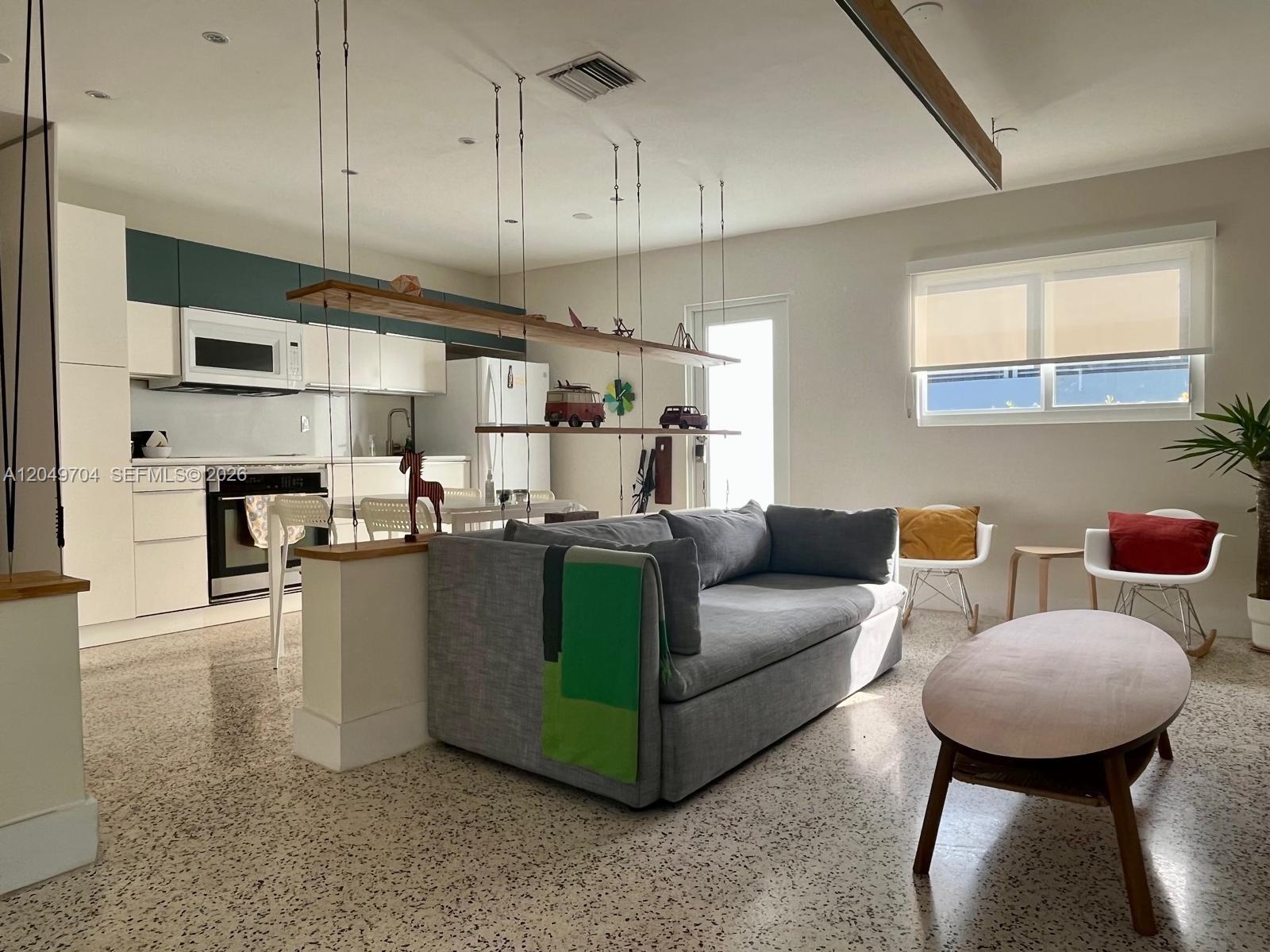 451 SW 24th Rd # 2, Miami FL 33129