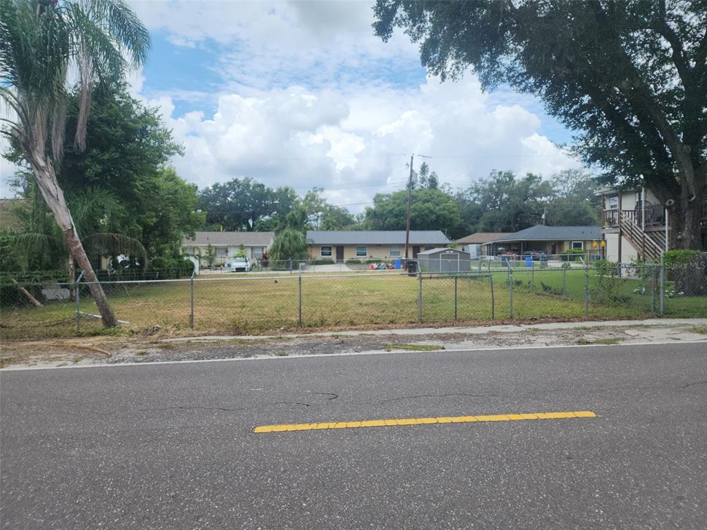 5232 PINE STREET, SEFFNER, FL — photo 3 of 12