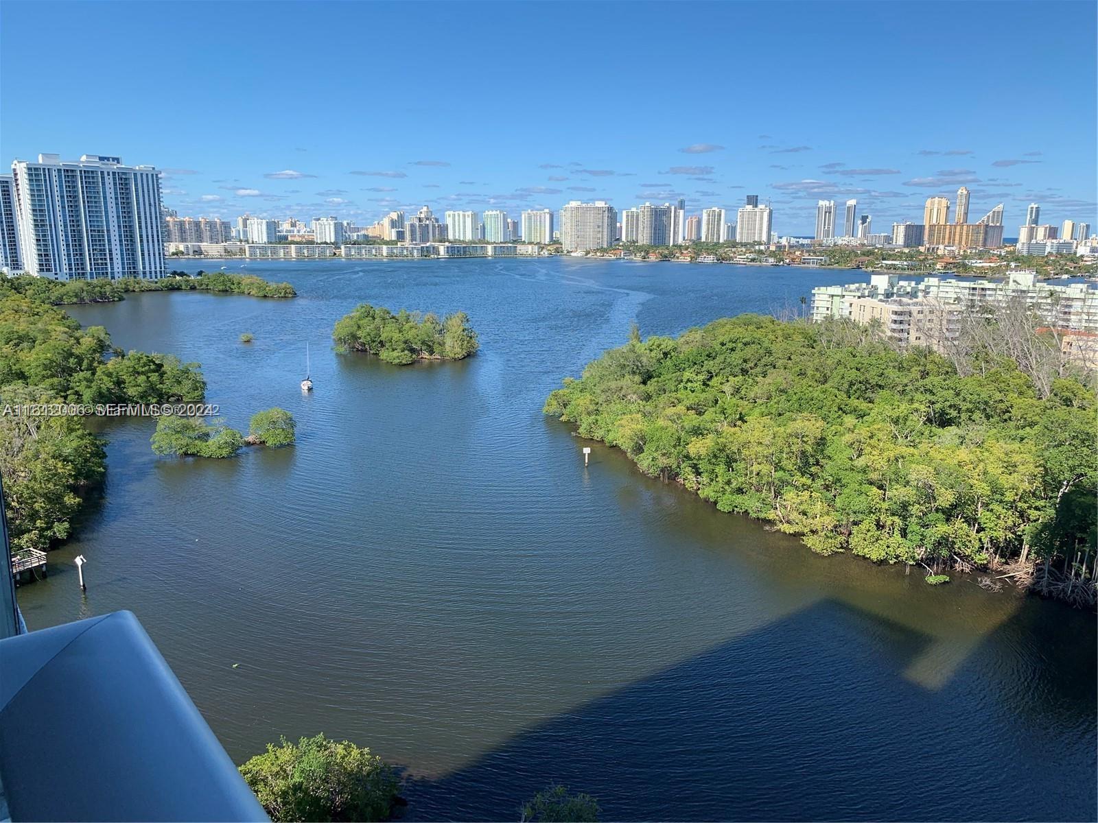 16385 Biscayne Blvd # 1418, North Miami Beach FL 33160
