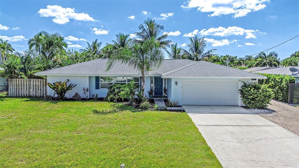 392 NORWOOD COURT