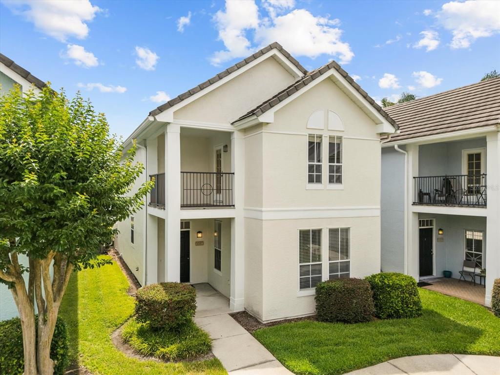 4007 BANGALOW PALM COURT UNIT 4007
