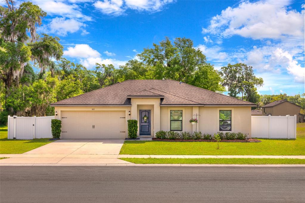 309 SOUTHERN WINDS BOULEVARD