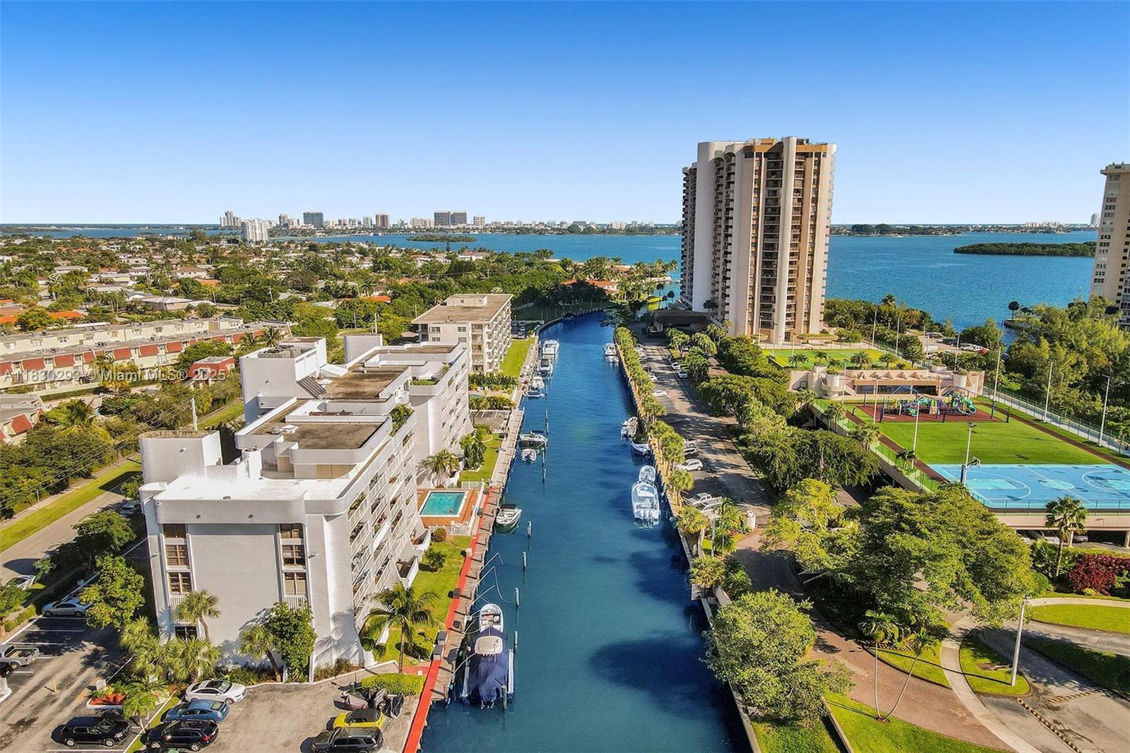 1650 NE 115th St # 604, Miami FL 33181