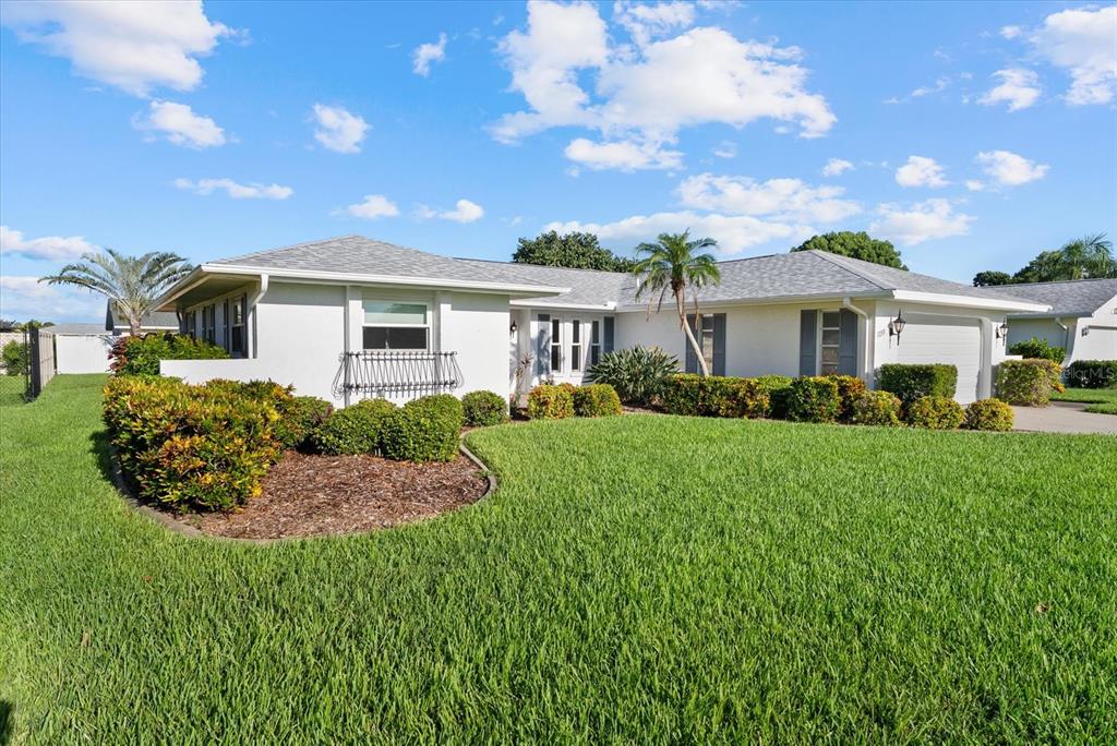 1233 PINEBROOK WAY, VENICE, FL — photo 4 of 30
