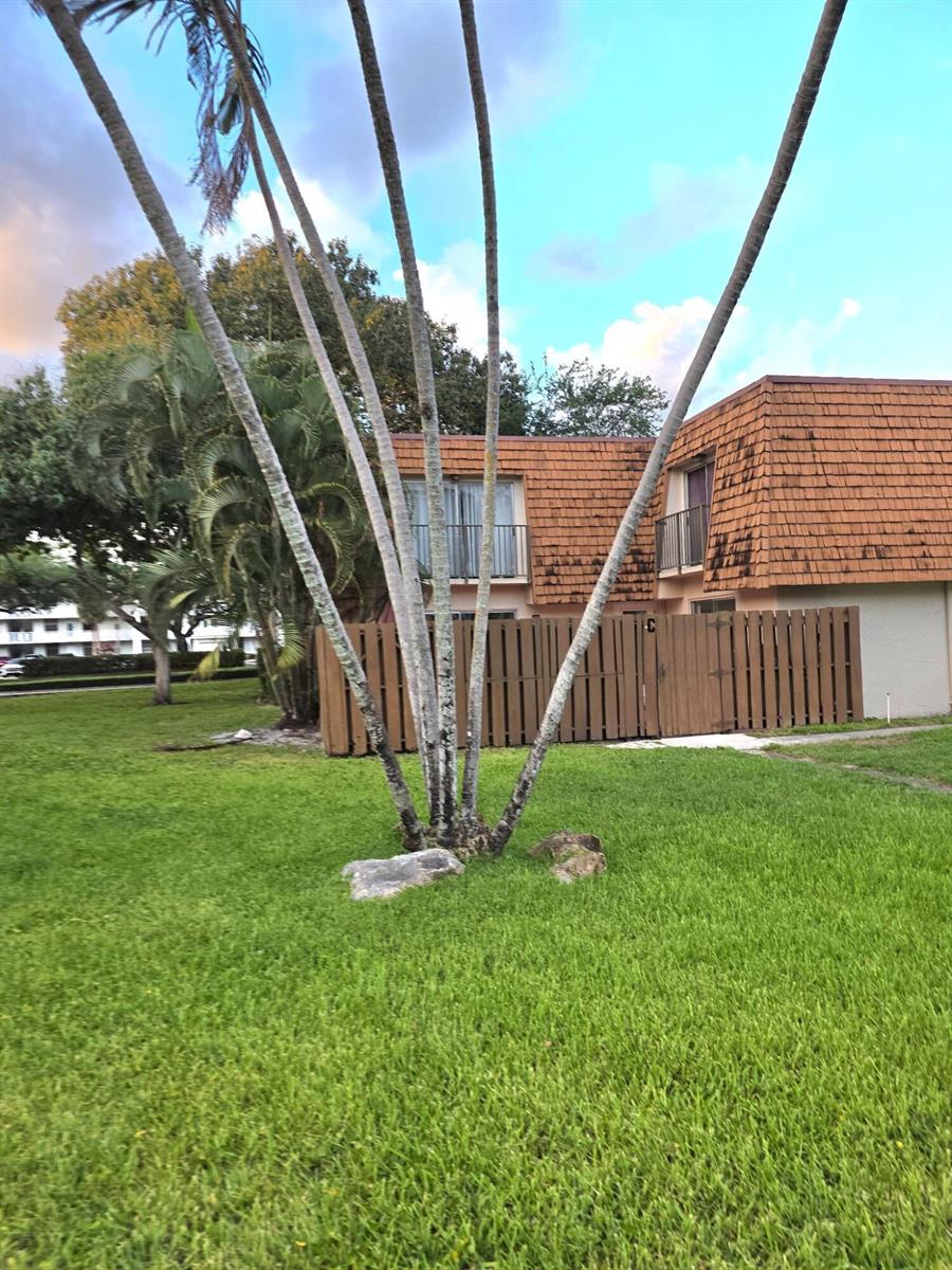 2161 Orange Grove Drive # C, Davie FL 33324