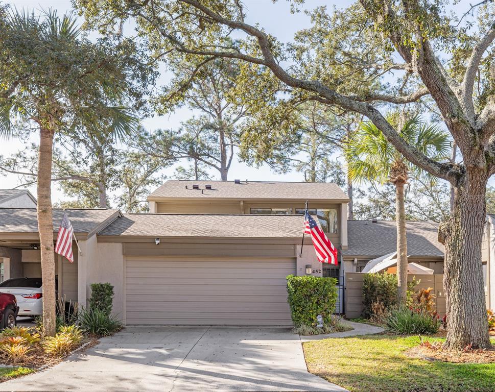 452 MEADOWOOD BOULEVARD