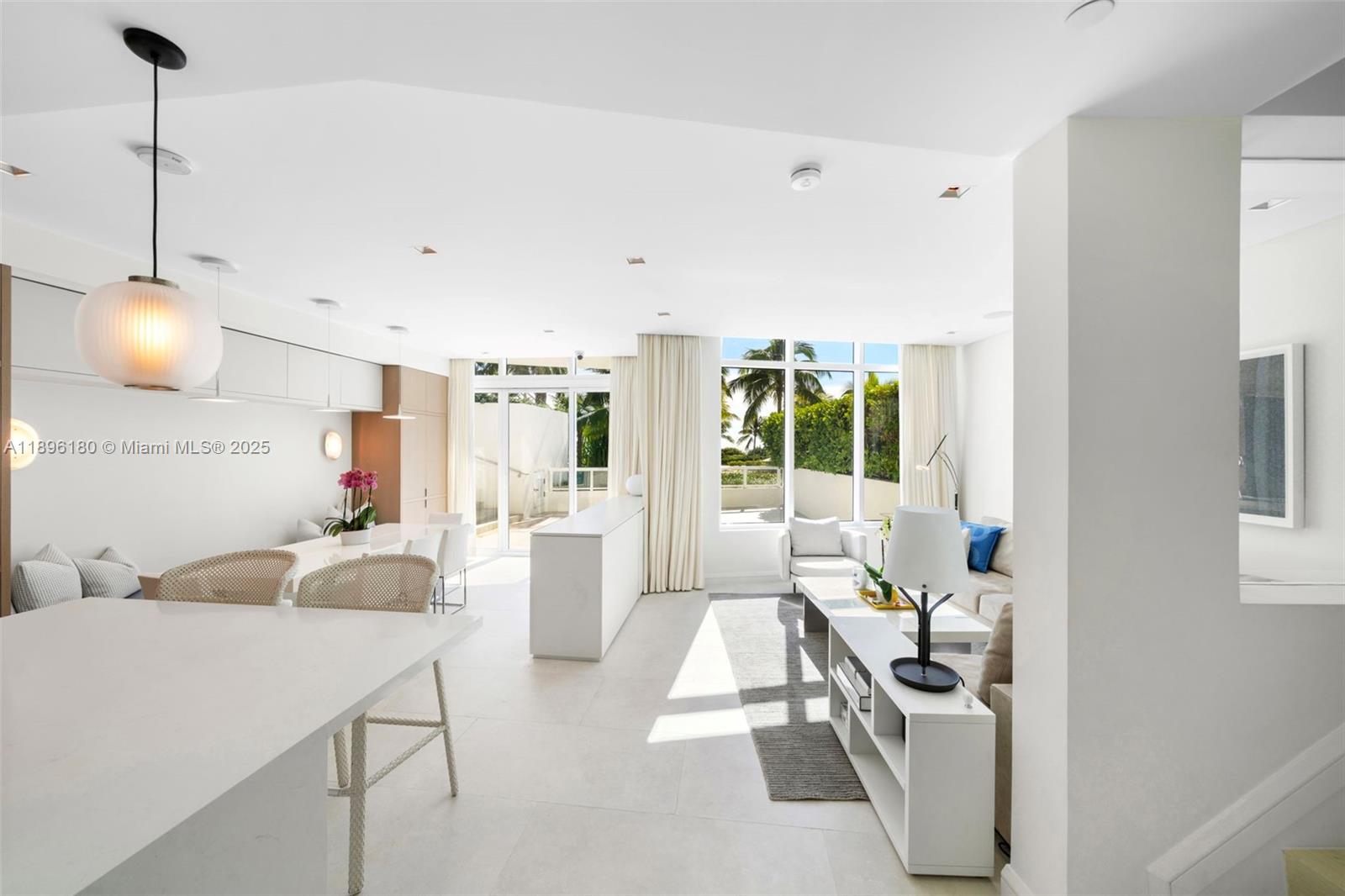 50 S Pointe Dr, Miami Beach FL 33139