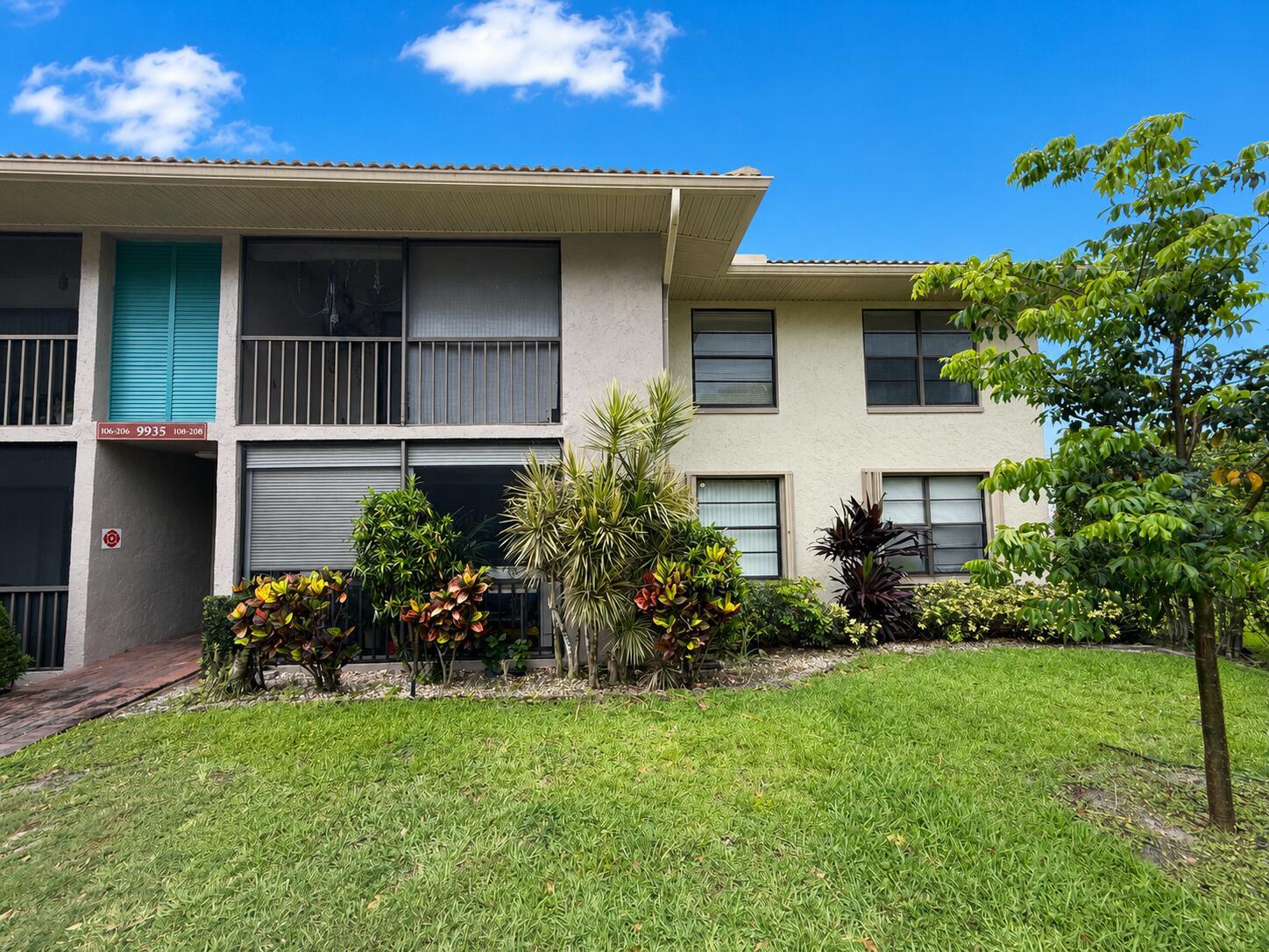 9935 Pineapple Tree Drive Apt 208, Boynton Beach FL 33436
