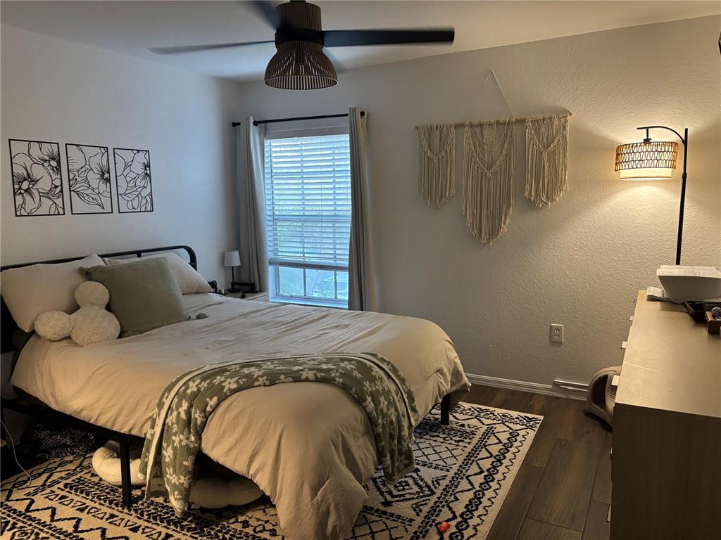 8809 MANOR LOOP UNIT 202, LAKEWOOD RANCH, FL — photo 5 of 9