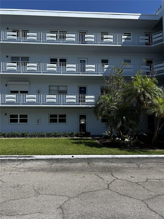5555 GULF BOULEVARD UNIT 310