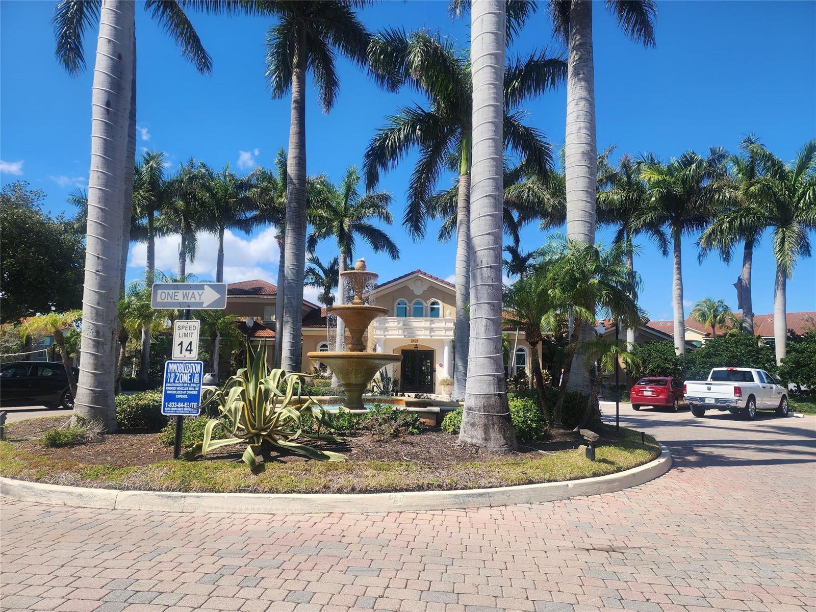 317 Villa Circle # 317, Boynton Beach FL 33435