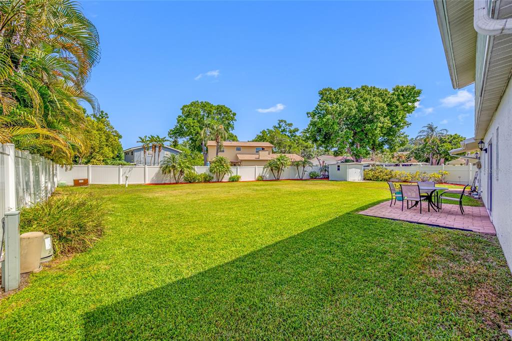 12465 MONARCH CIRCLE, SEMINOLE, FL — photo 4 of 25