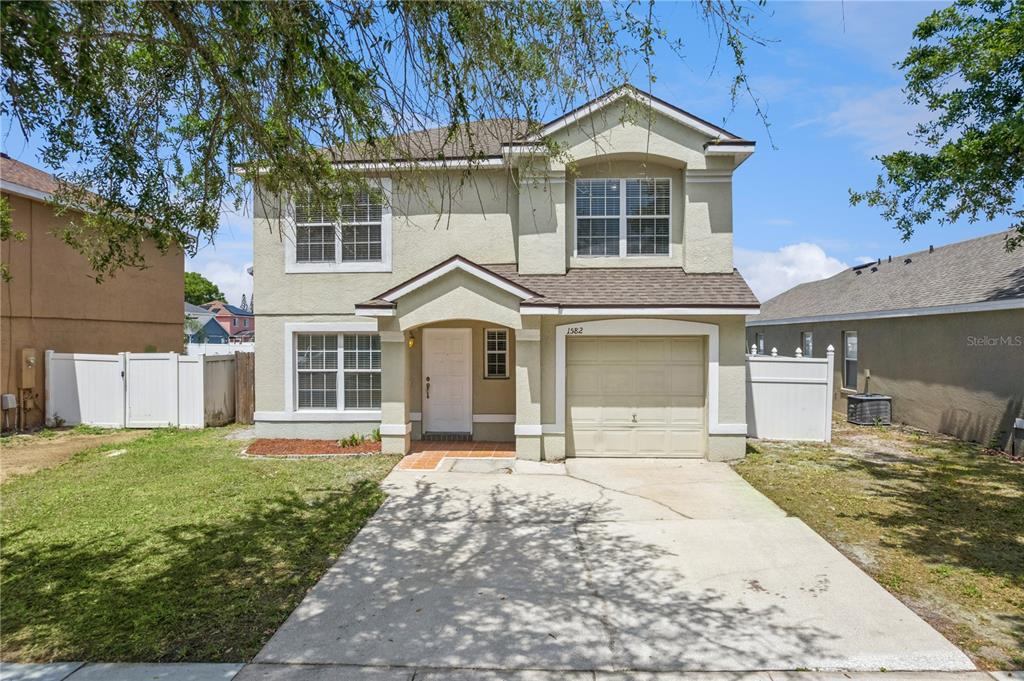 1582 CAREY GLEN CIRCLE
