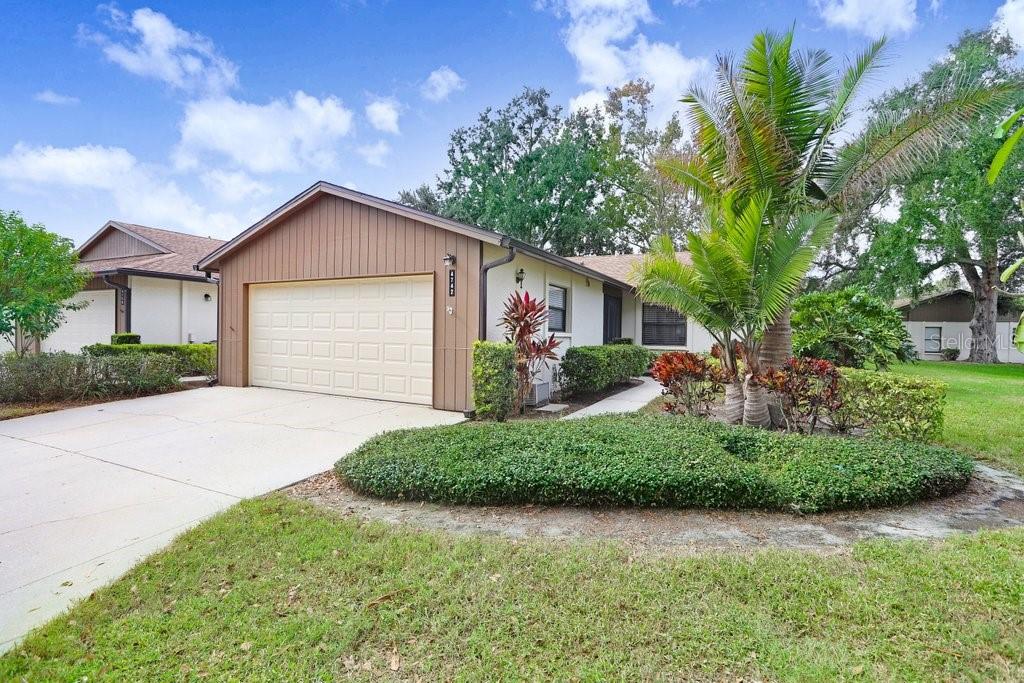 4742 OAK HILL DRIVE UNIT 12
