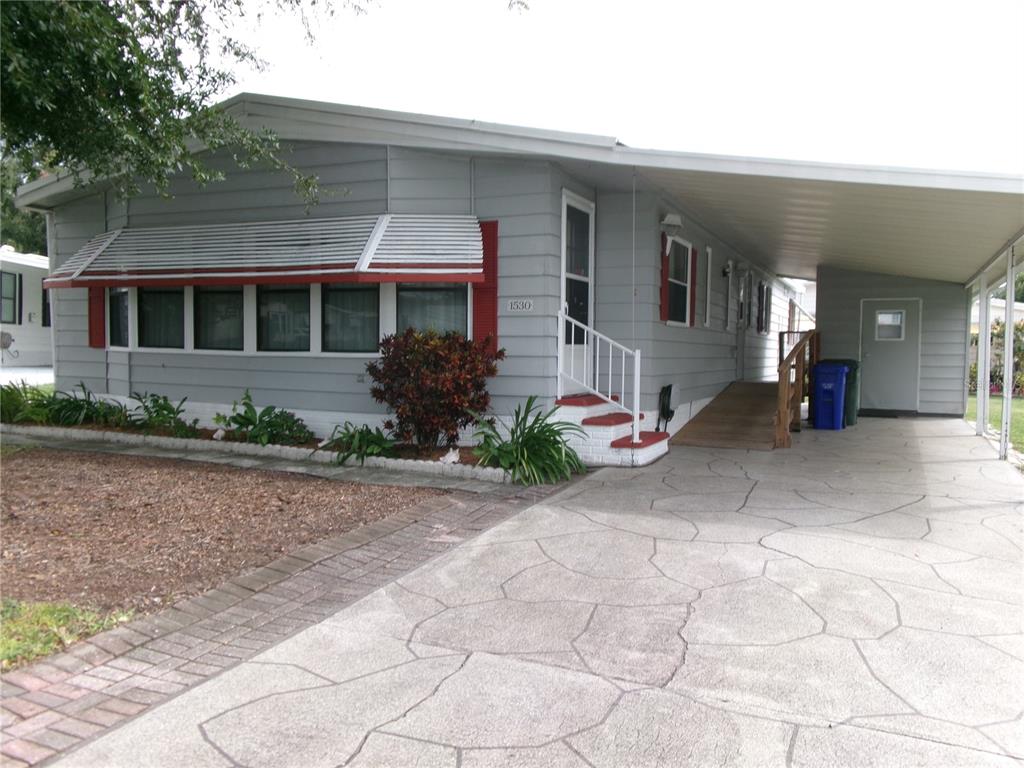 1530 LONGBOW DRIVE