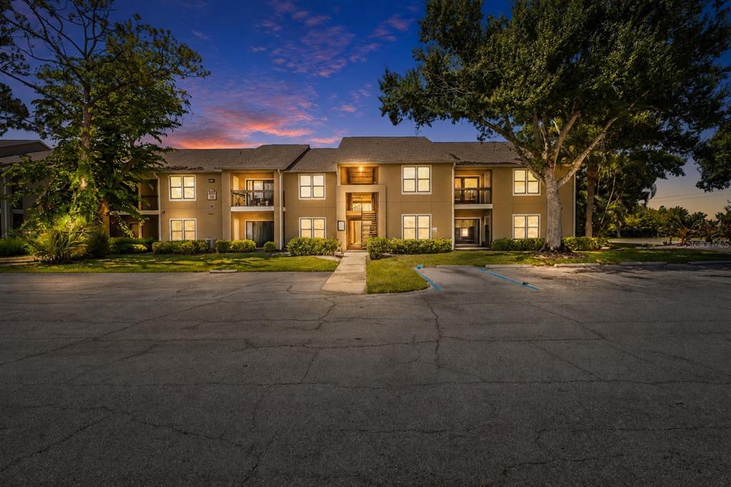 4057 CROCKERS LAKE BOULEVARD UNIT 17