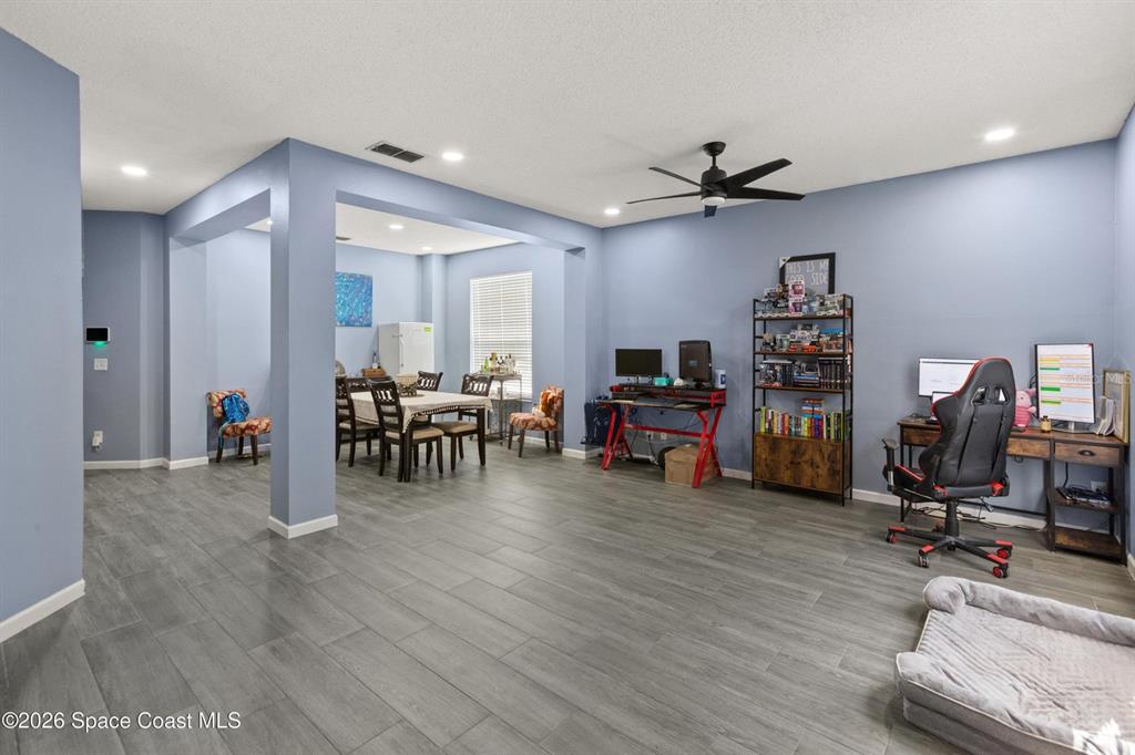 807 JADESTONE CIRCLE, ORLANDO, FL — photo 4 of 29