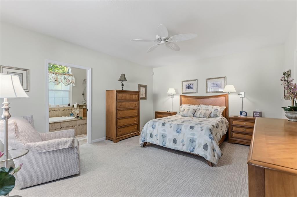 1317 CLUBVIEW COURT, VENICE, FL — photo 3 of 30