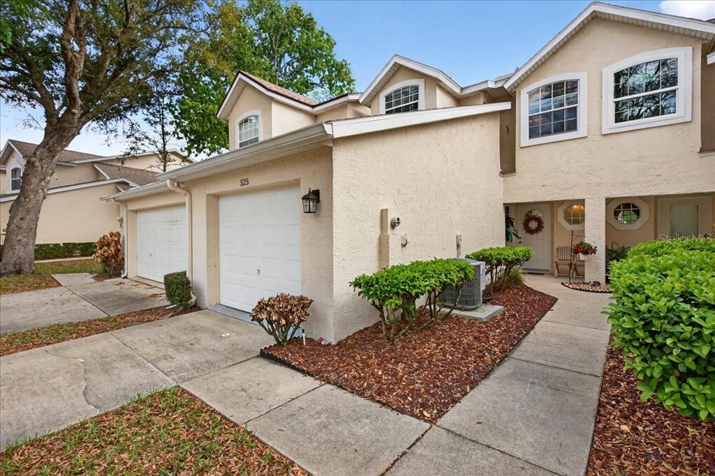 525 LAKE BRIDGE DRIVE, ORMOND BEACH, FL — photo 2 of 30