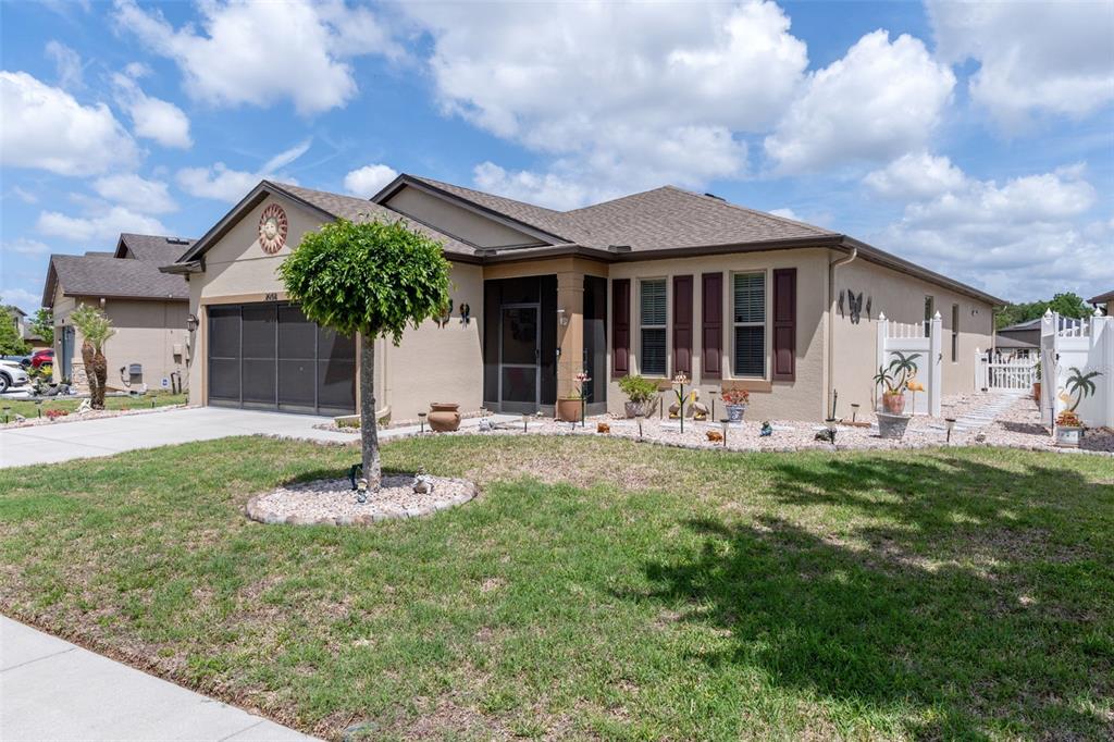 2058 TRILLIUM BOULEVARD, BROOKSVILLE, FL — photo 3 of 30
