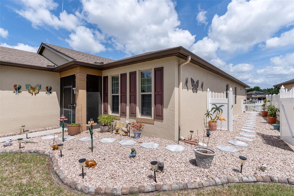 2058 TRILLIUM BOULEVARD, BROOKSVILLE, FL — photo 4 of 30