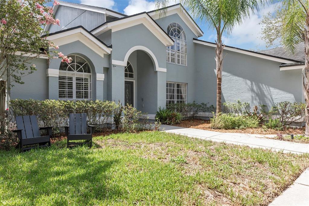 601 RED MAPLE COURT