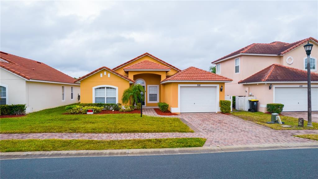 308 ROBIN ROAD