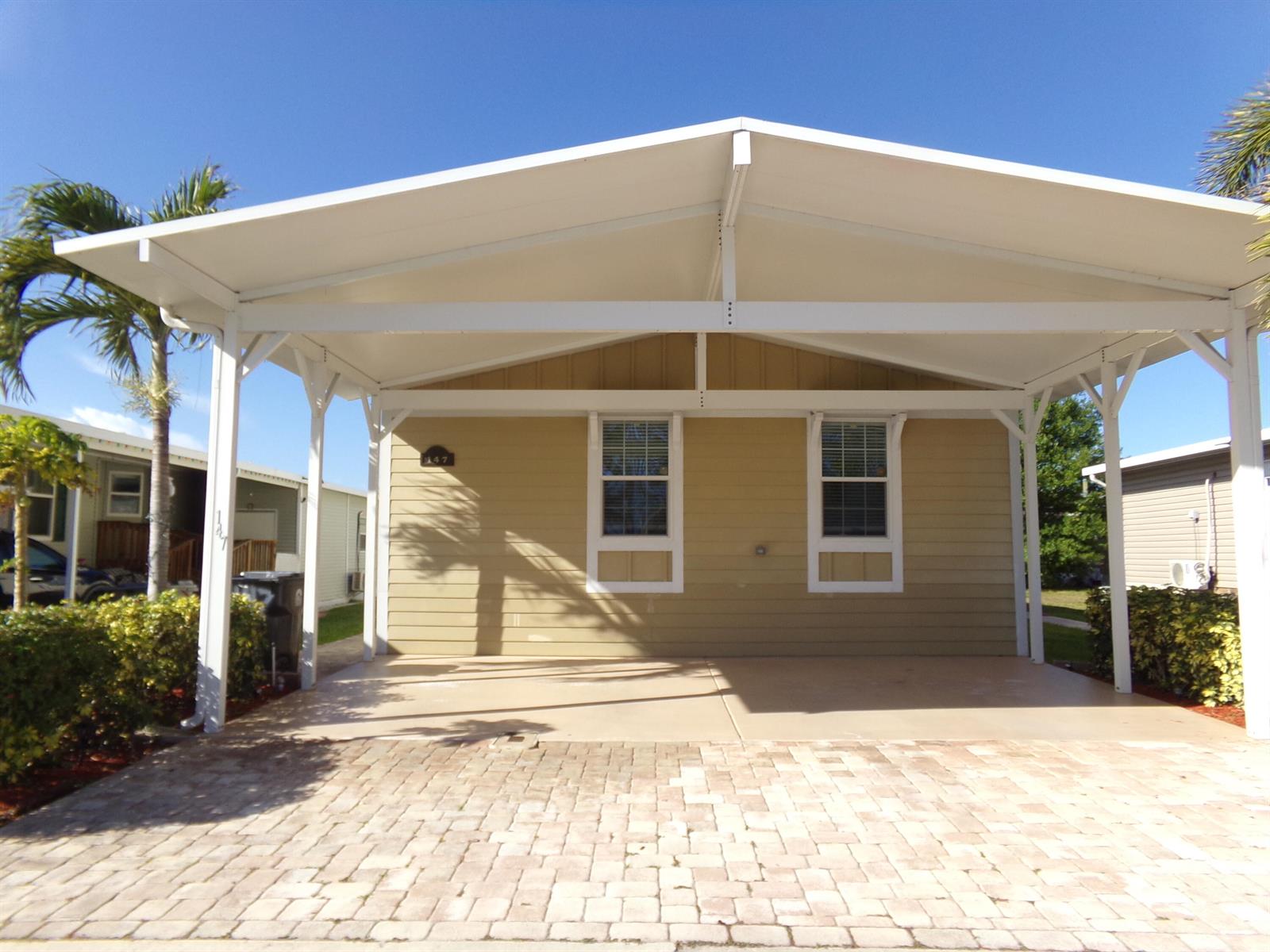 147 Plantation Boulevard, FL 33467