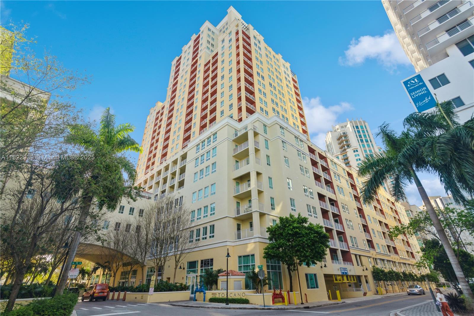 7350 SW 89th St # 602S, Miami FL 33156