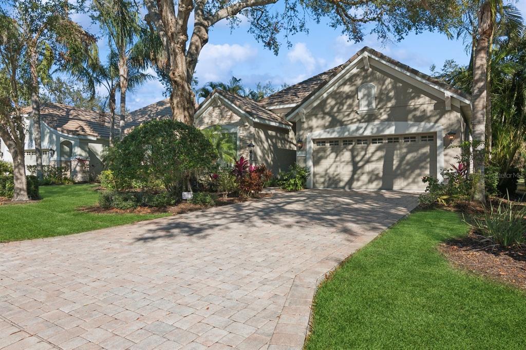 12204 THORNHILL COURT