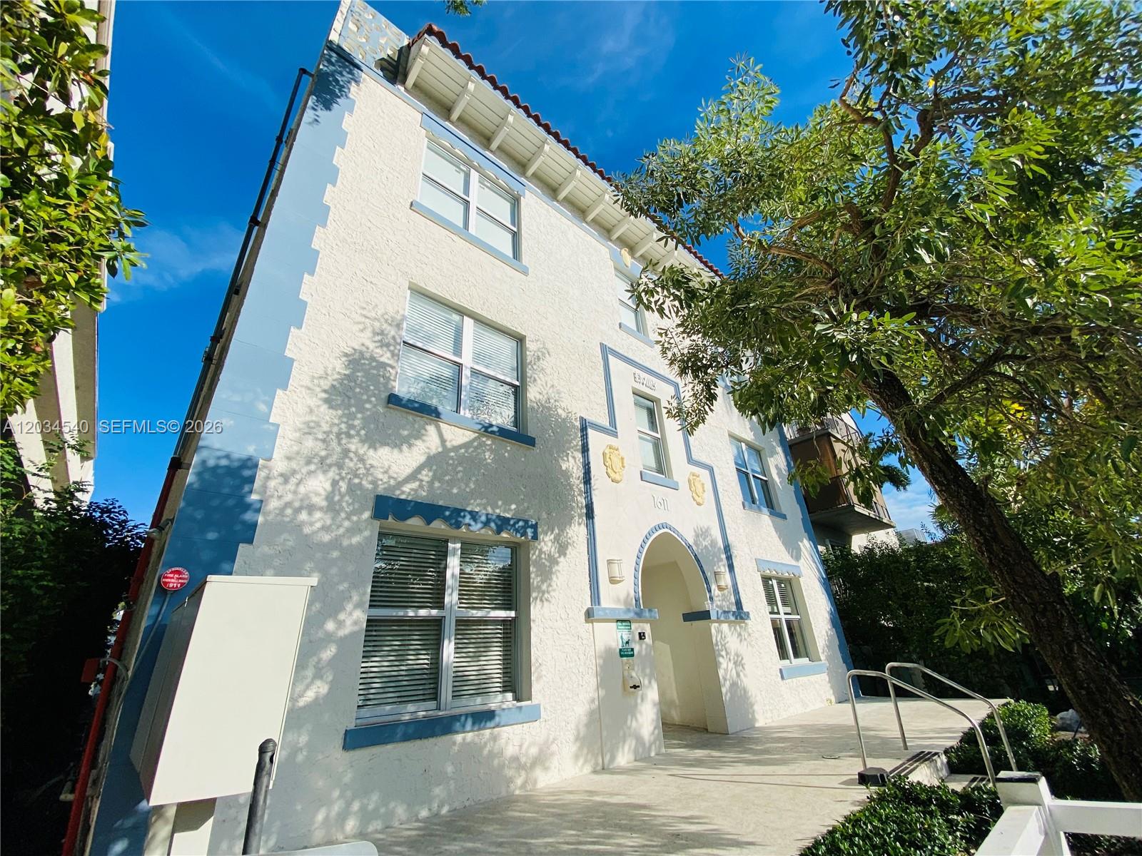 1611 Meridian Ave # 305, Miami Beach FL 33139
