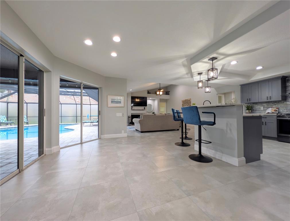 5101 E LONGBOAT BOULEVARD, TAMPA, FL — photo 4 of 30