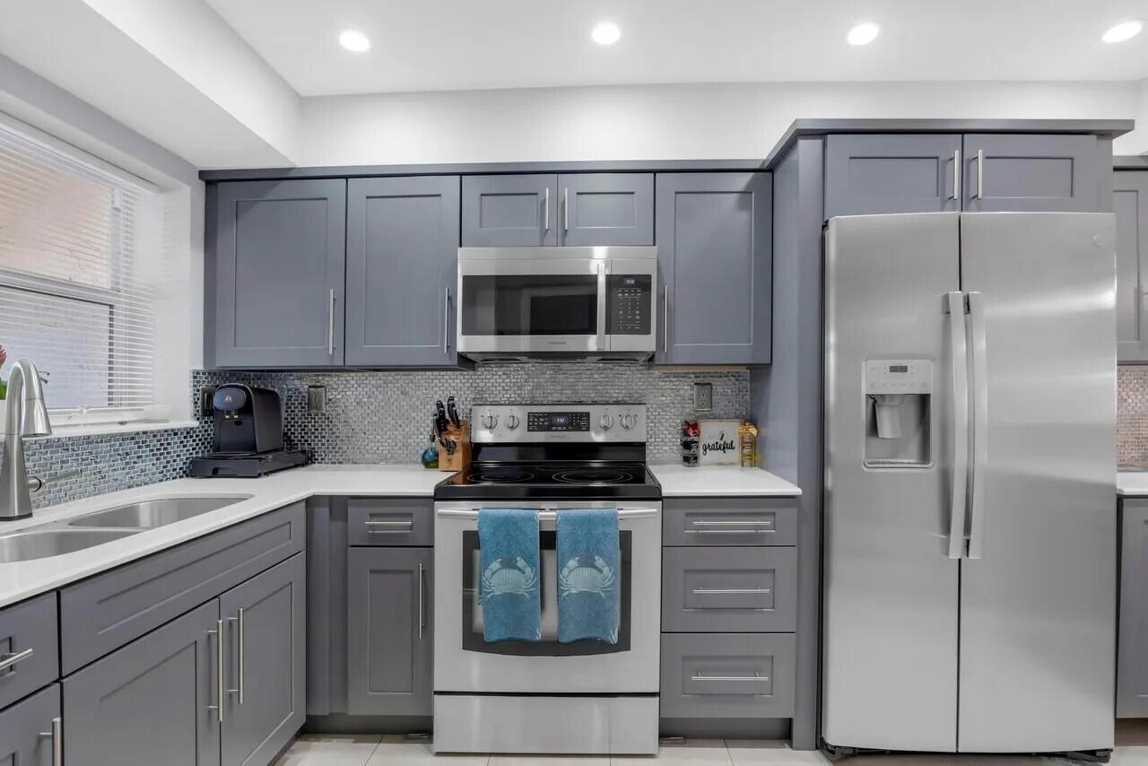 1839 SE 4th Street, Pompano Beach FL 33060