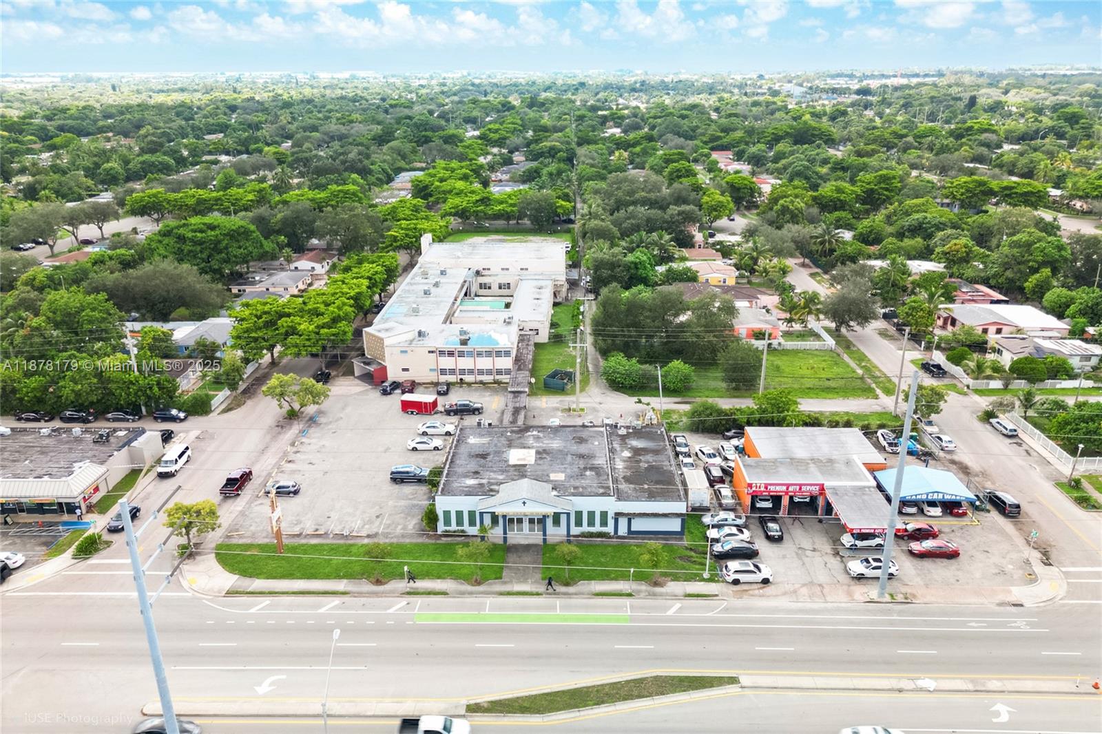 13242 NW 7th Ave, North Miami FL 33168