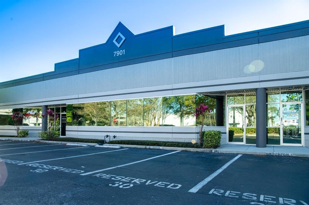 7901 KINGSPOINTE PARKWAY UNIT 30