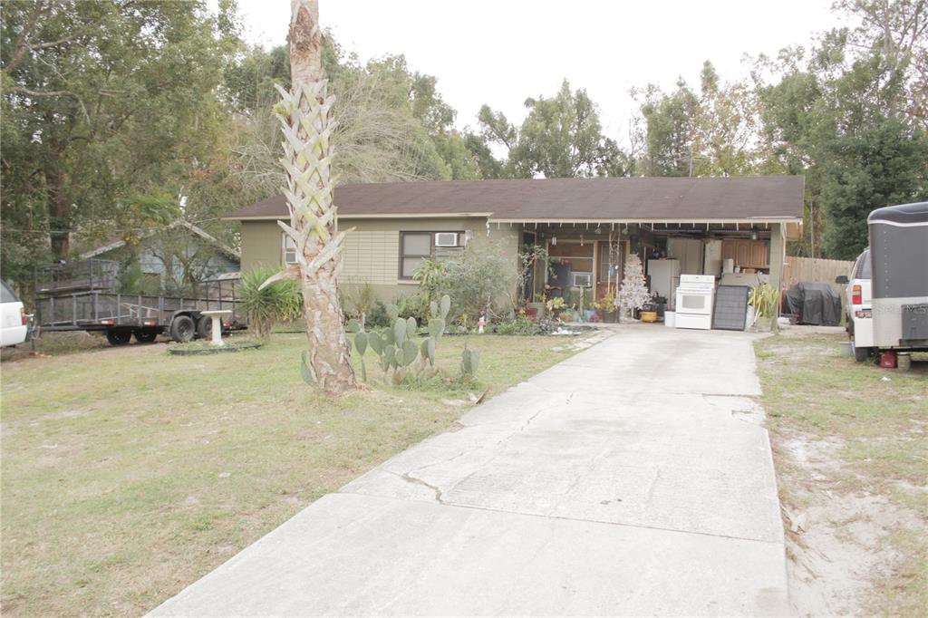 360 DIXSON STREET