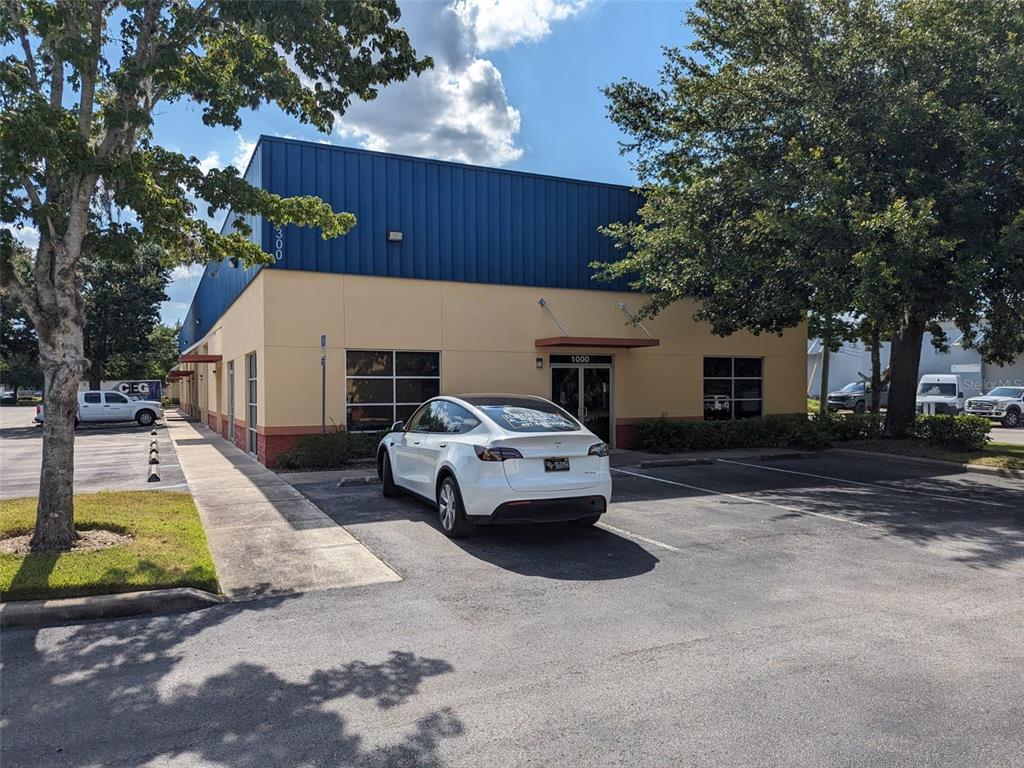 300 RYDER LANE UNIT 1000