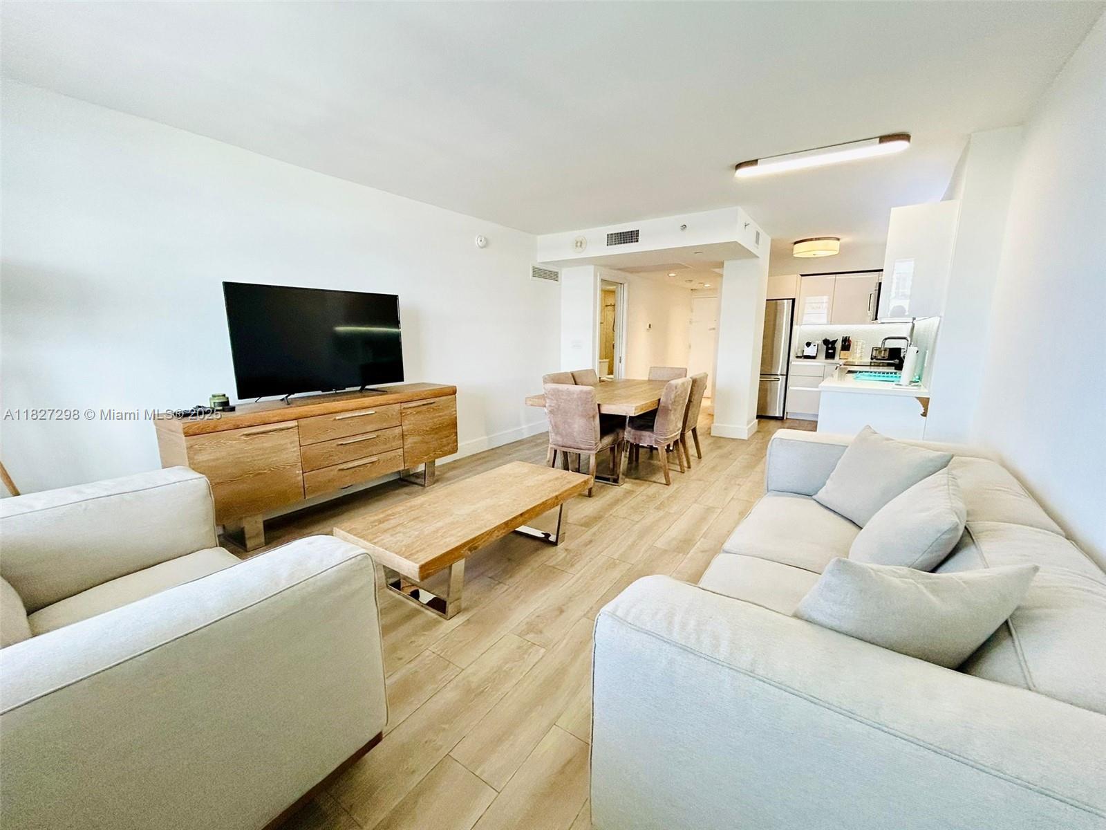 100 Lincoln Rd # 1429, Miami Beach FL 33139