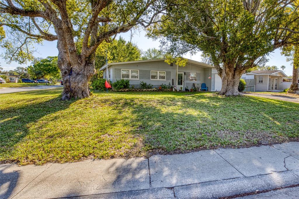 2821 OAK LEA DRIVE