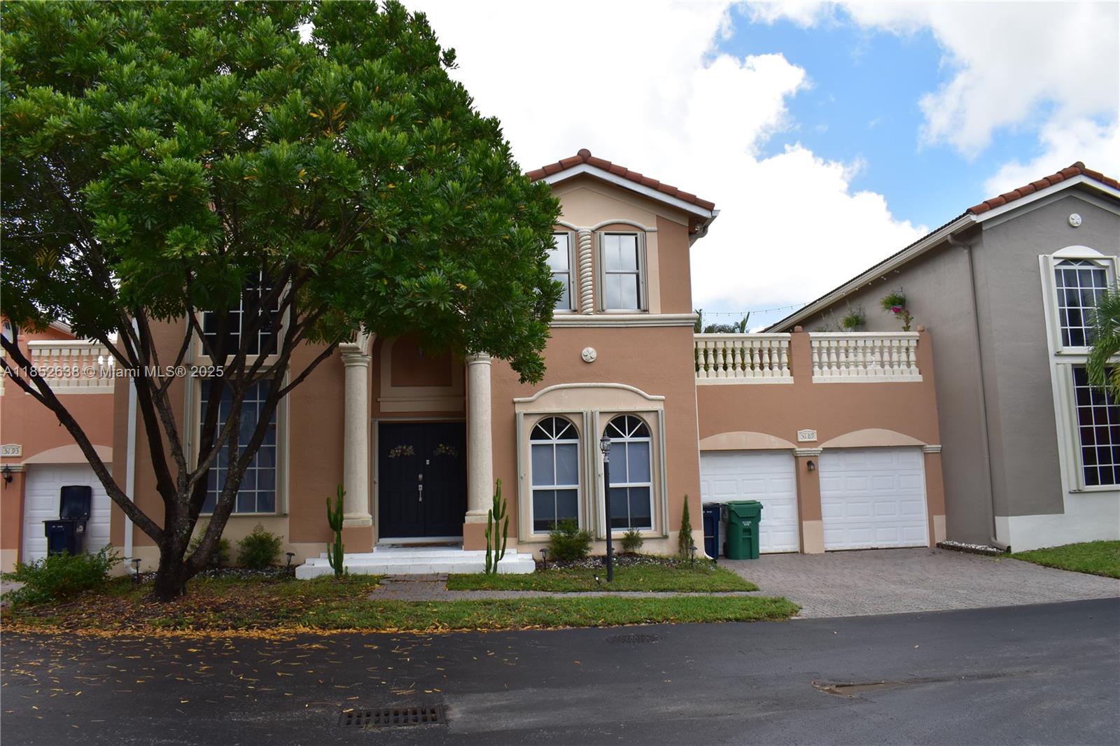 5189 NW 108th Path, Doral FL 33178