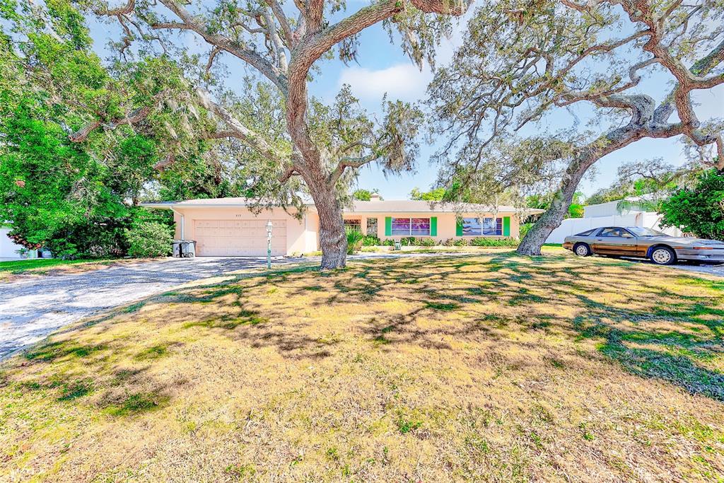 315 ORANGEWOOD LANE