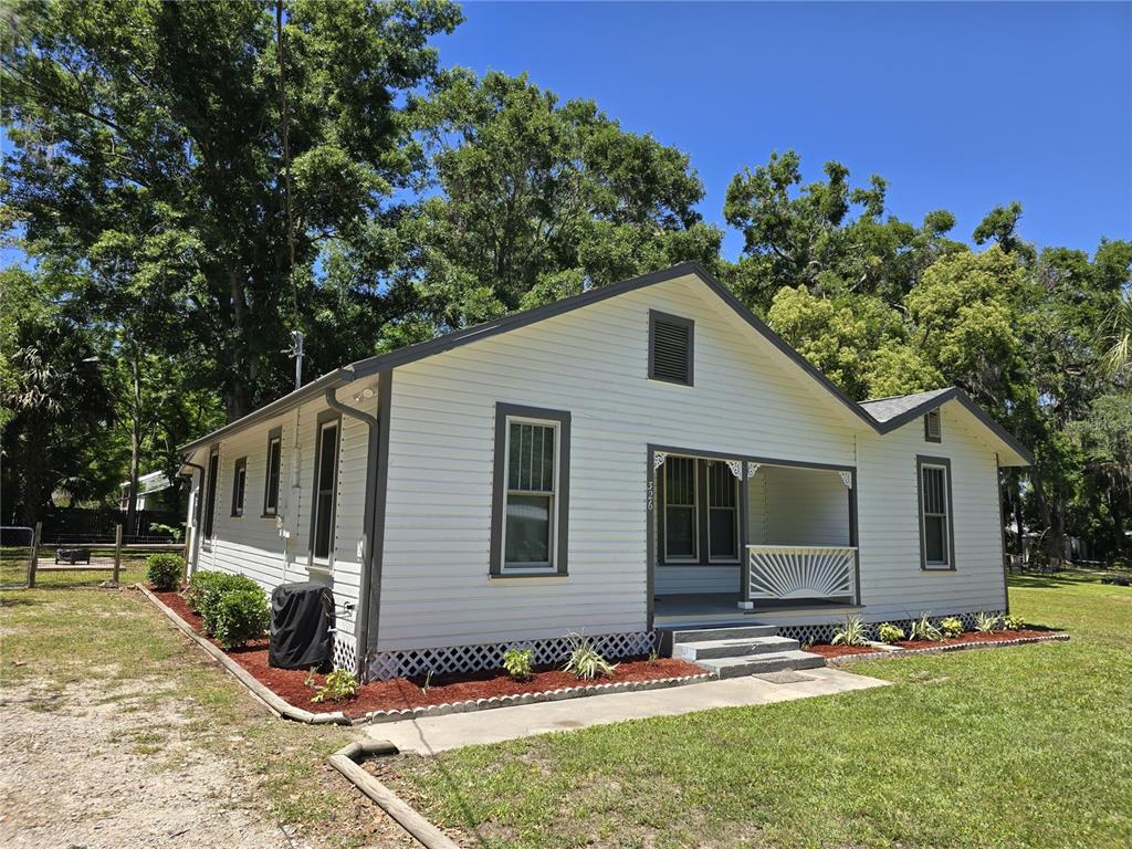 326 SE 2ND STREET, WILLISTON, FL — photo 2 of 30
