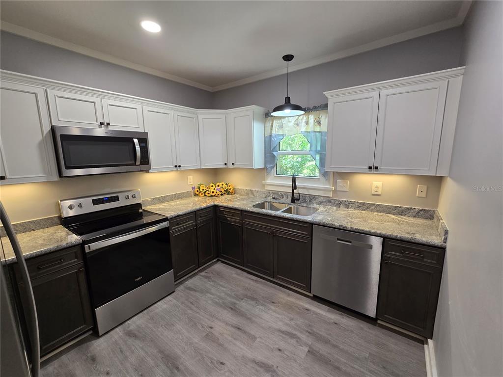 326 SE 2ND STREET, WILLISTON, FL — photo 5 of 30
