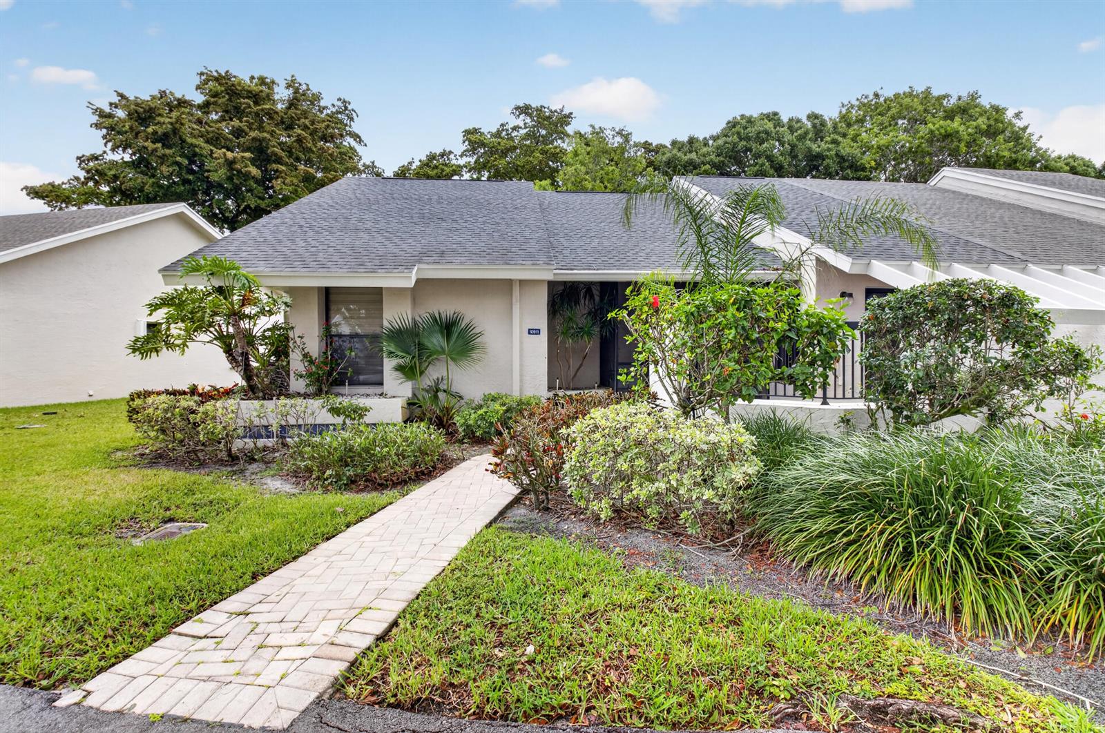 10911 Lake Front Place, Boca Raton FL 33498