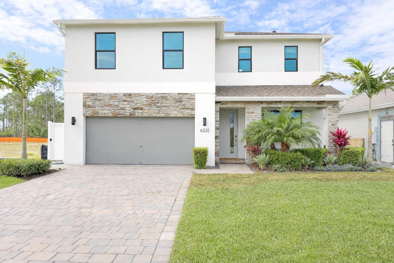 6520 SE Park Trace Drive, Stuart FL 34997