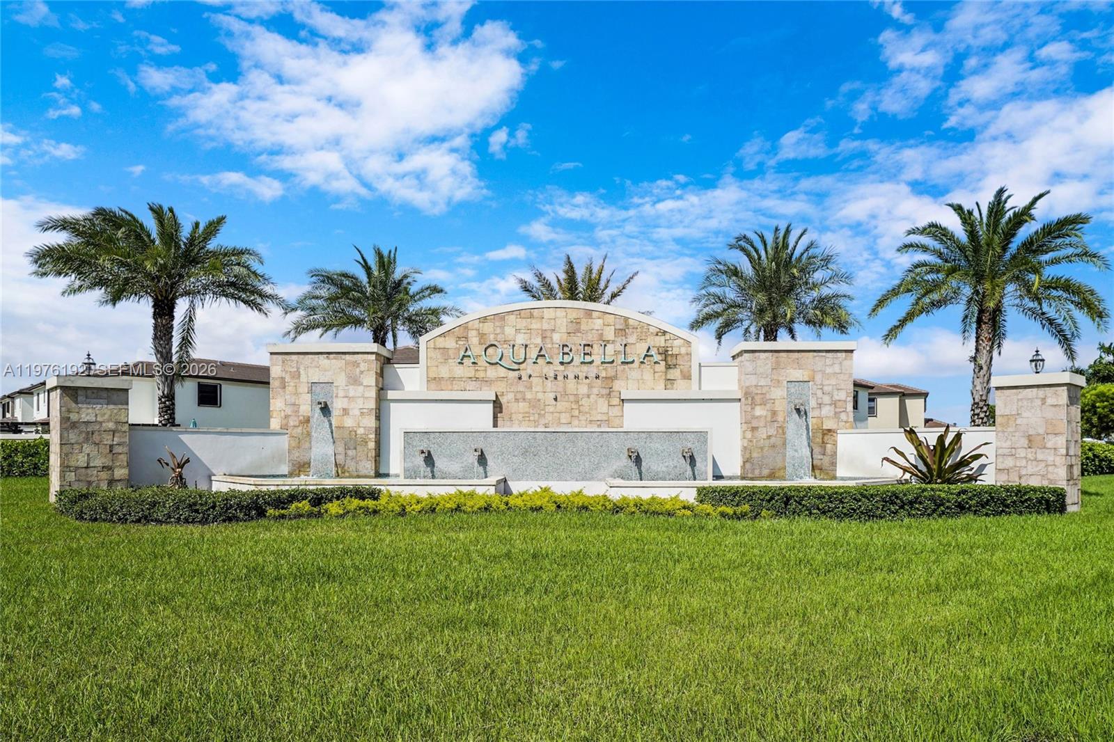 10589 W 33rd Ln, Hialeah FL 33018